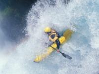 九游VIP-战车熄火沙漠夜，赛道骤雨定乾坤，当埃及战车在阿布扎比冲穿德国门线