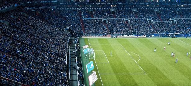 九游体育APP下载-暗夜行者，克莱·汤普森以一己之力撕裂步行者防线