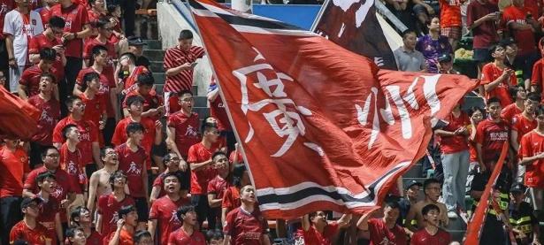 九游体育直播-广州富力队坚守主场，迎接挑战