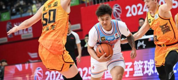 九游体育-关于争夺季后赛名额，各队实力争锋的信息