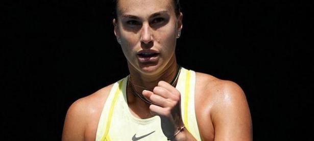 九游娱乐首页-包含网坛豪强遭遇困境，卫冕之路岌岌可危的词条