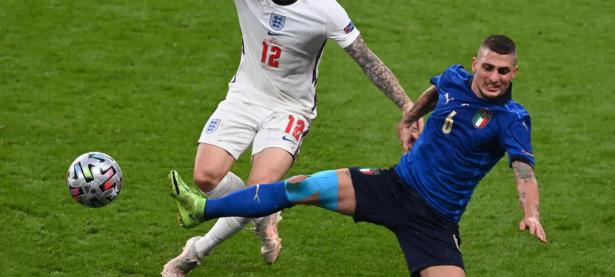 九游娱乐官方-关于强强对话！欧预赛赛场上演绝对精彩的信息