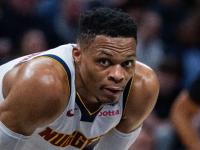 九游游戏-马刺淘汰掘金，德罗赞决胜时刻发威！