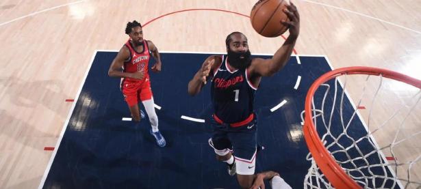 九游娱乐app下载-湖人不敌快船，季后赛前景不明朗