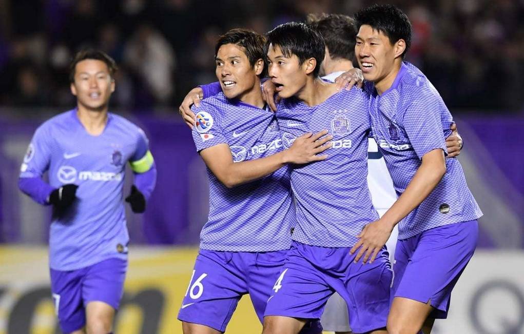 日本联赛：东京FC取得连胜，稳居榜首