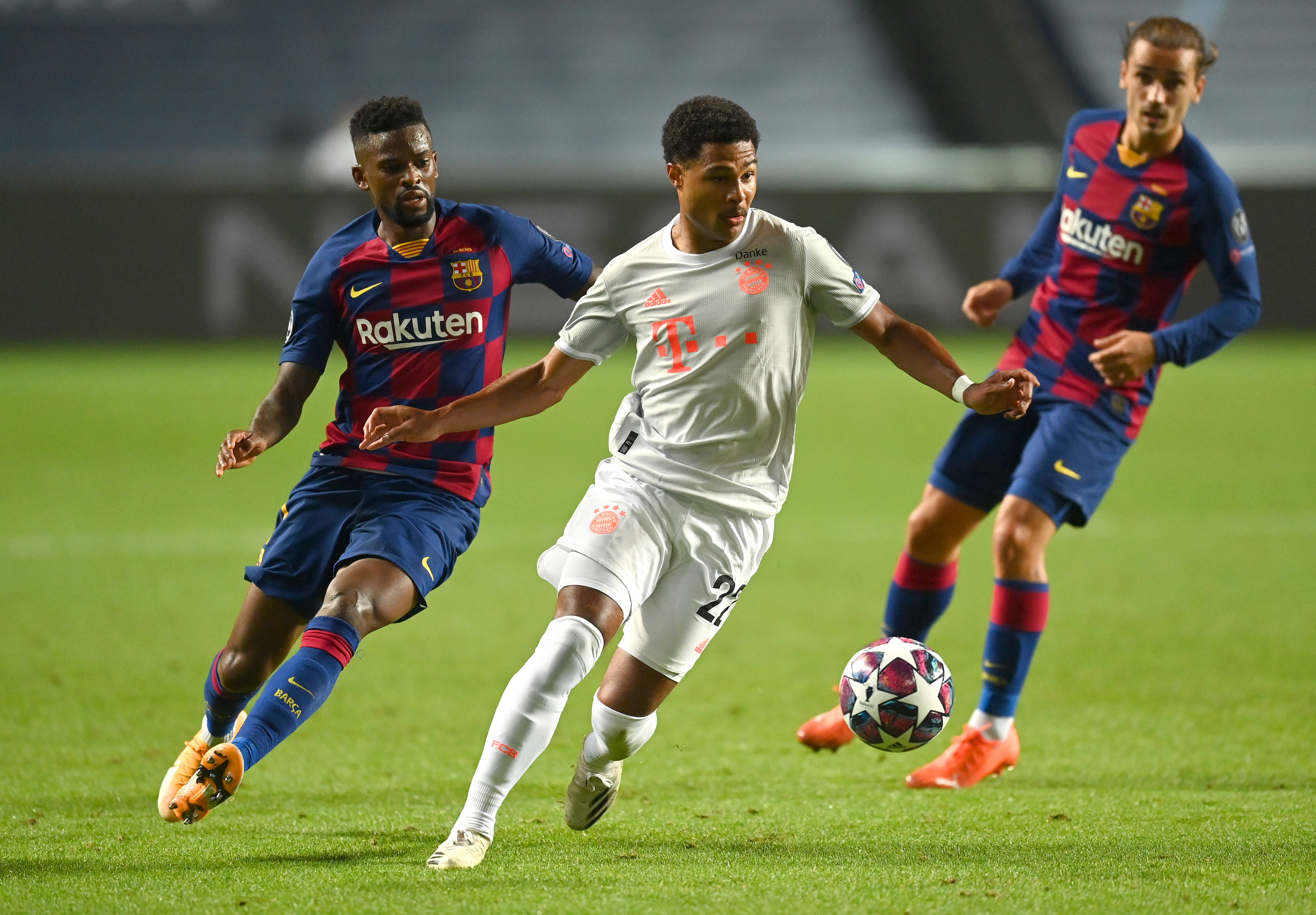 汉诺威客场失利,德甲争冠希望变得渺茫 汉诺威客场失利,德甲争冠希望变得渺茫