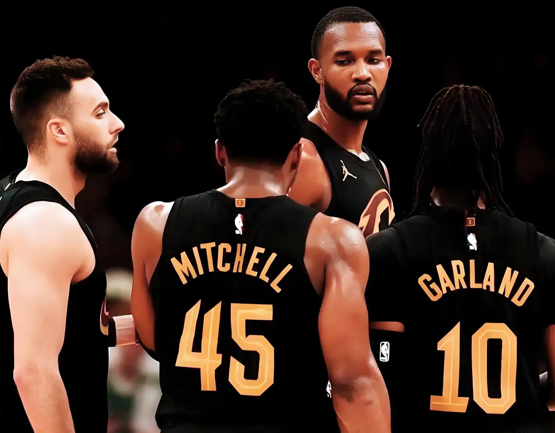 骑士队全队状态回升，豪取三连胜