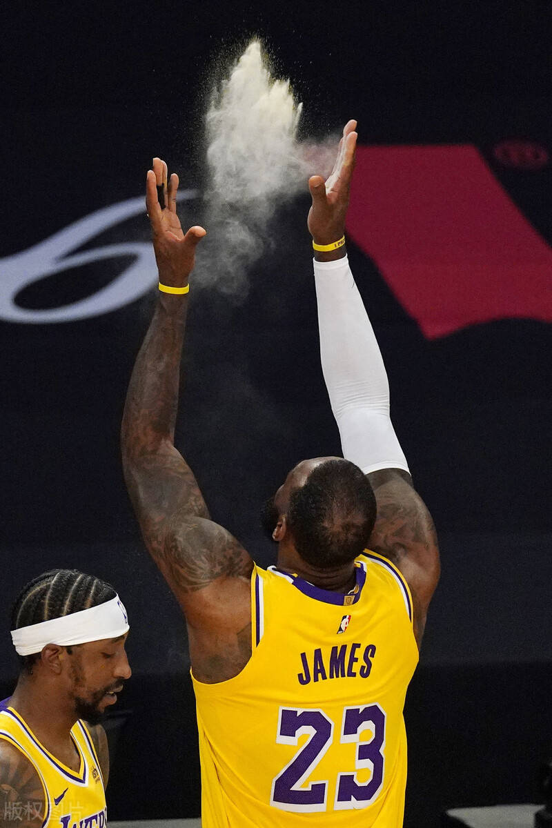 骑士队全队状态回升，豪取三连胜