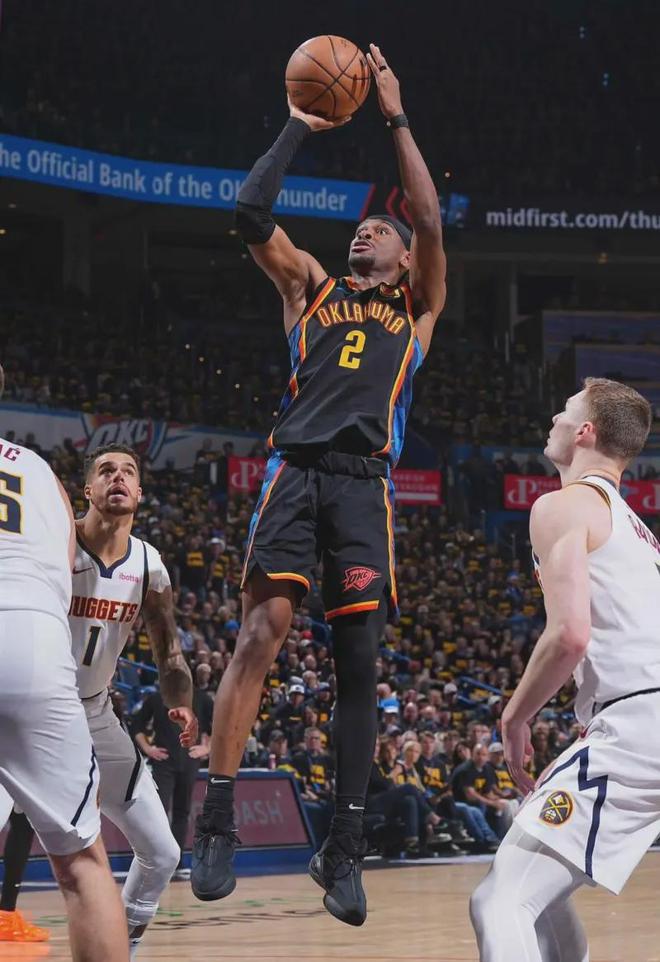 凯尔特人队不敌掘金队，遭遇两连败