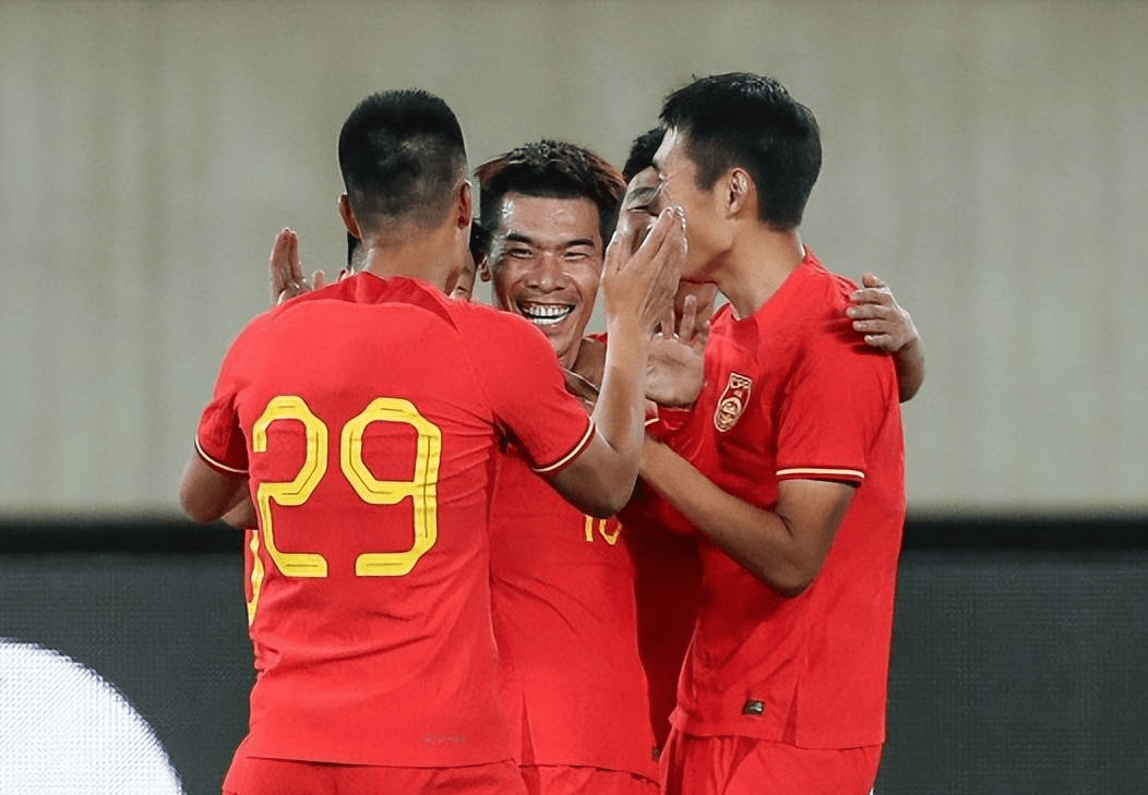 越南队战胜乌兹别克斯坦，引发瞩目