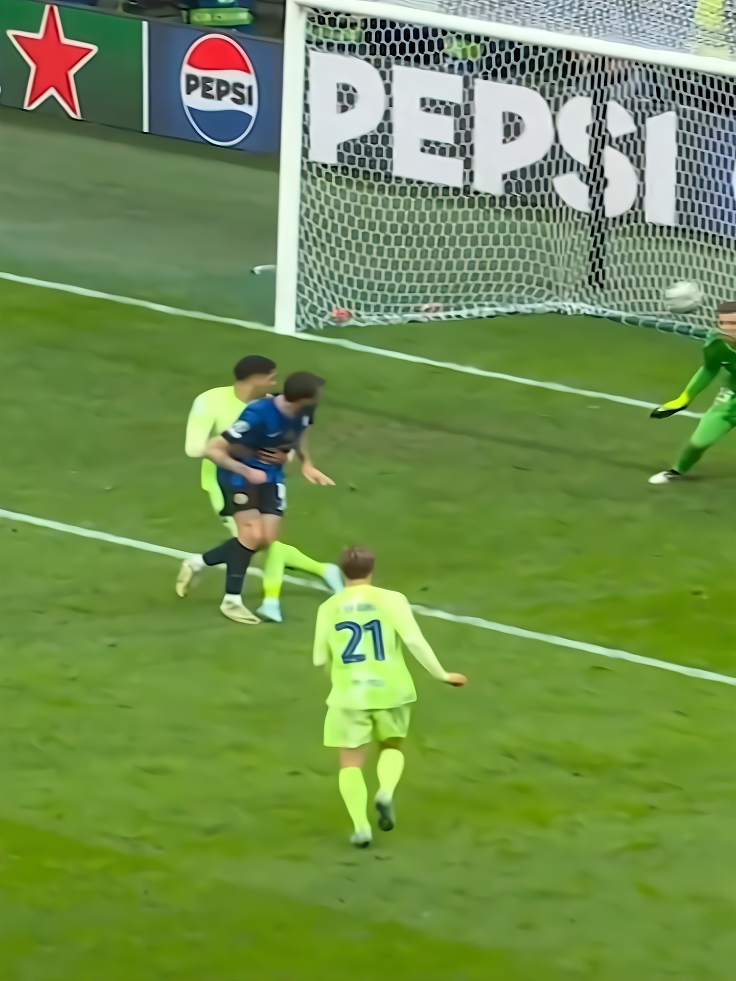 惊人绝杀进球助球队逼平强敌,晋级前八的简单介绍 惊人绝杀进球助球队逼平强敌,晋级前八的简单介绍