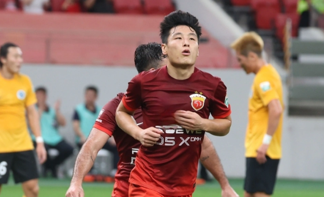 关于上港卫冕成功:上海上港成功卫冕冠军的信息 关于上港卫冕成功:上海上港成功卫冕冠军的信息