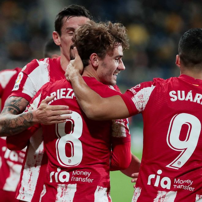 包含华德福德客场输球，排名略有下滑的词条