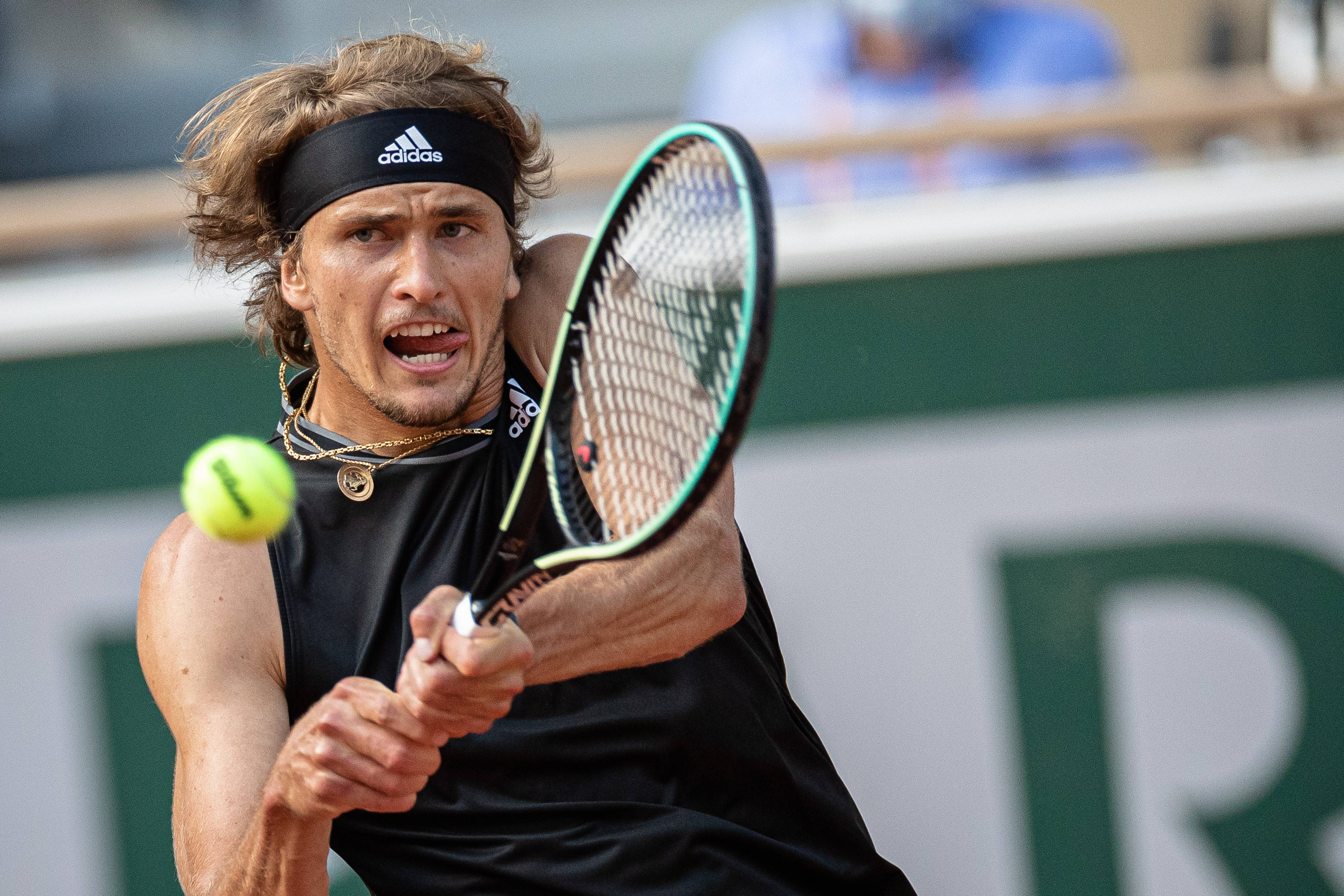 法网逆转美网,兹维列夫高光表现的简单介绍 法网逆转美网,兹维列夫高光表现的简单介绍