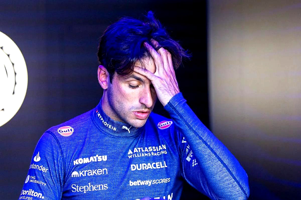 包含雷诺车队险胜法拉利,塞恩斯惊艳四座的词条 包含雷诺车队险胜法拉利,塞恩斯惊艳四座的词条