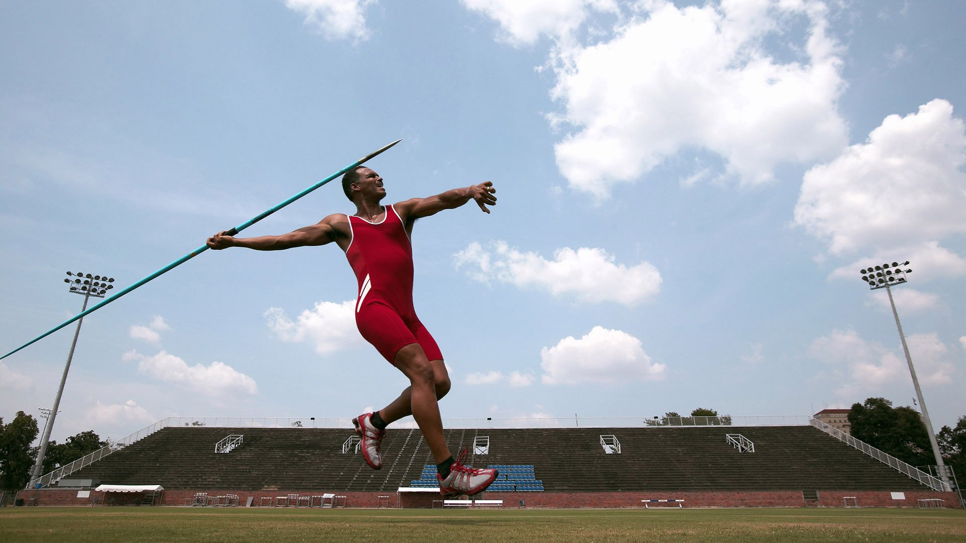 文班亚马撕裂天空之夜，一场爆发定义未来，一记火锅煮沸鹈鹕季后赛之路