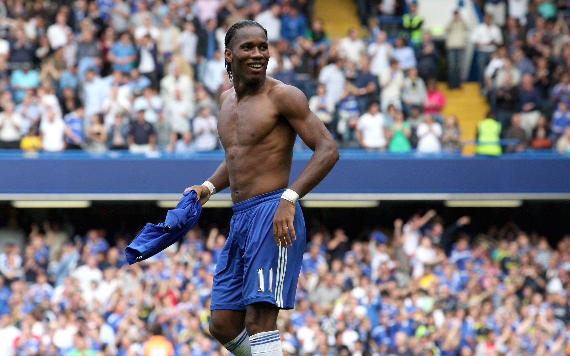 平行赛场的交锋，当辽宁飞豹遇上克利夫兰骑士，布克的手感如何撕裂时区？